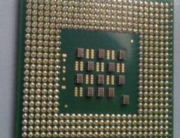 SL6FG Intel Pentium 4 M 1.70GHz, 512K